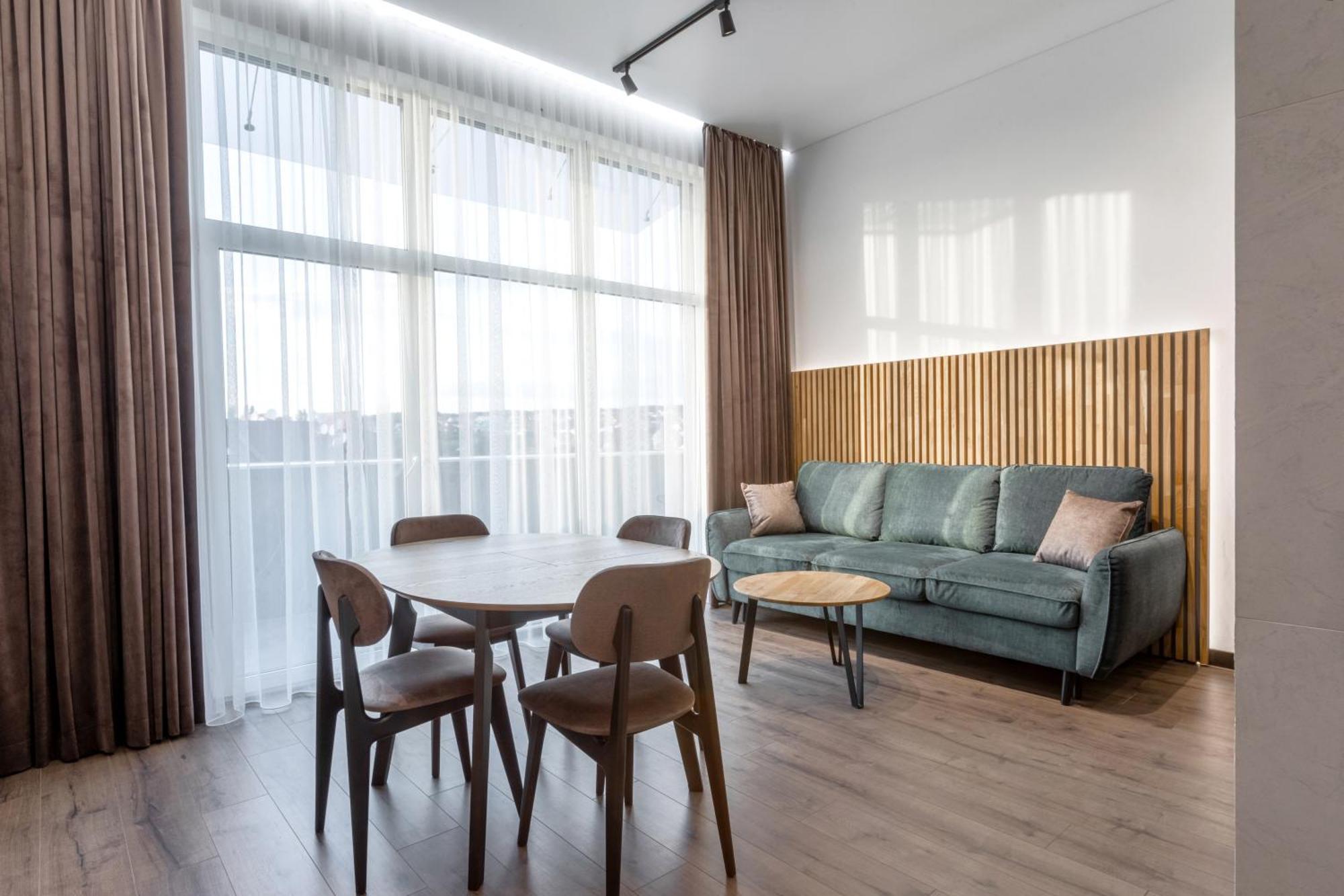 Apartel Uzhhorod Εξωτερικό φωτογραφία